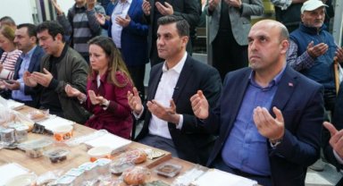 Başkan Zeyrek Akhisar’da Balkan Göçmenleri ile İftarda Buluştu
