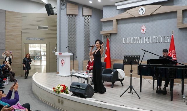 Bornova’da 8 Mart Coşkusu: Kadınlar Mücadelede Buluştu