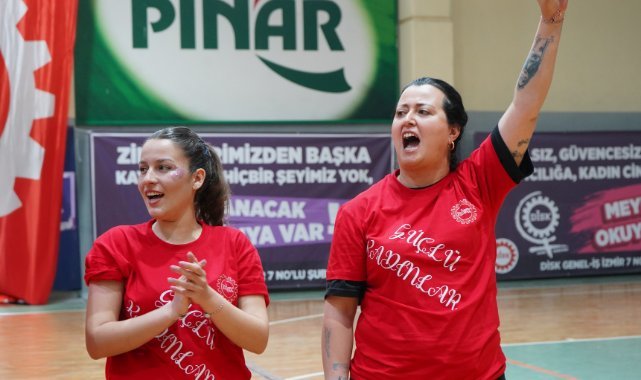 Bornovalı kadınlar eşitlik için mücadele etti