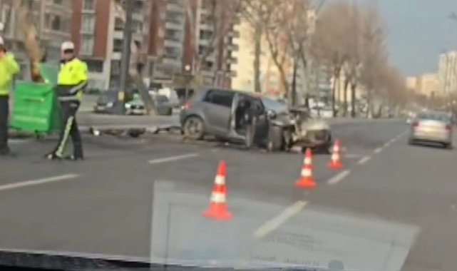 Kahramanmaraş'ta Otomobil ağaca çarptı