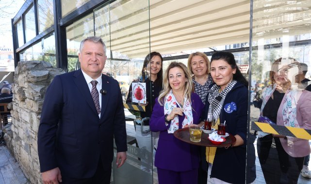 Urla’da “Nar” gibi dayanışma: Şiddete karşı güçlü birliktelik