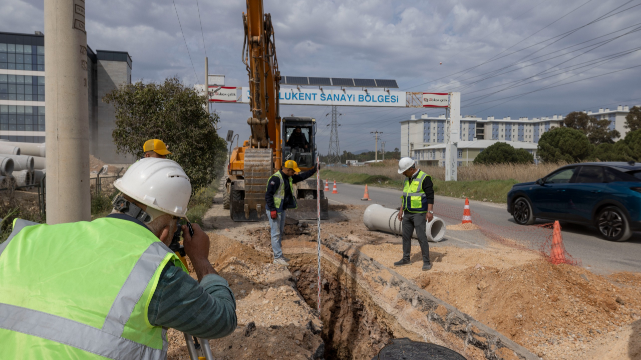 İZSU’dan 8 ilçede 200 milyon liralık yağmur suyu ayrıştırma yatırımı
