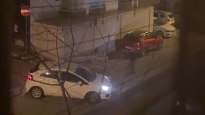 Ataşehir'de boşanma aşamasındaki eşini silahla tehdit etti
