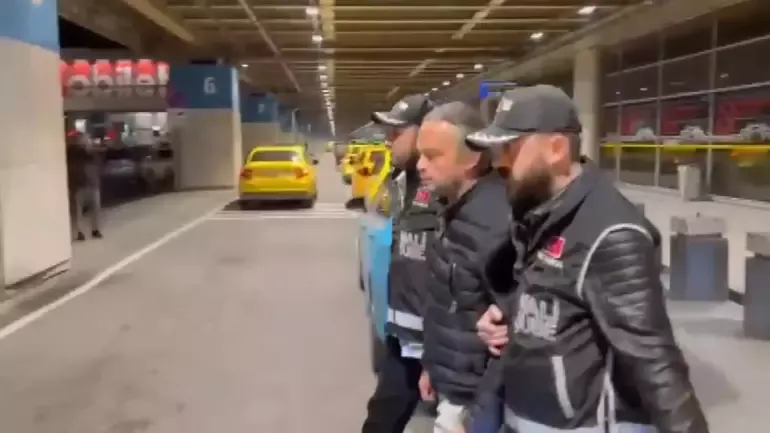İBB soruşturması kapsamında aranan şüpheli KKTC'de yakalandı