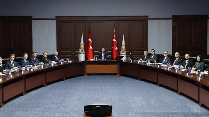 AK Parti'de MYK toplandı