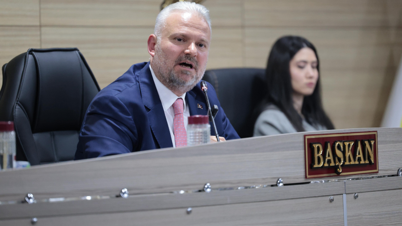 Pehlivan : Belediye ailemle tarih yazdık!
