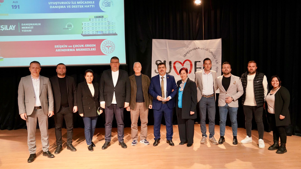 Seferihisar’da “Narkotik Anne” eğitimine yoğun katılım