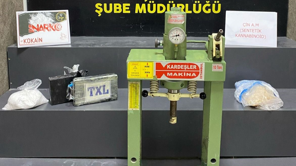 İzmir’de uyuşturucu operasyonu