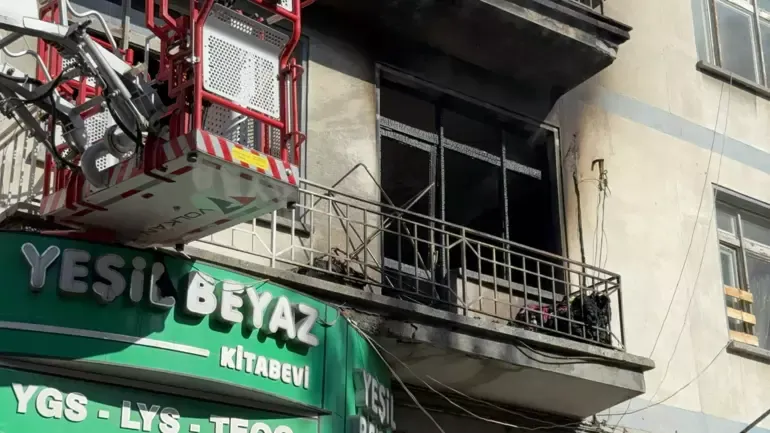 Yangında ölen 2 kardeş toprağa verildi