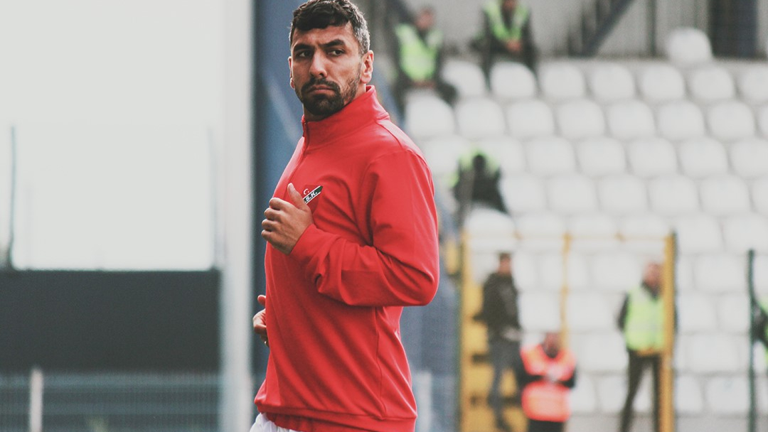 Karşıyaka’da Hakan Barış, çalışmalara başladı