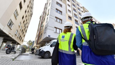 Bornova’da 2 bin 830 Bayraklı’da 1014 yapı için hayati karar