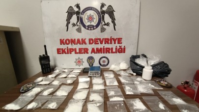 Motosikletli uyuşturucu tacirleri polisten kaçamadı