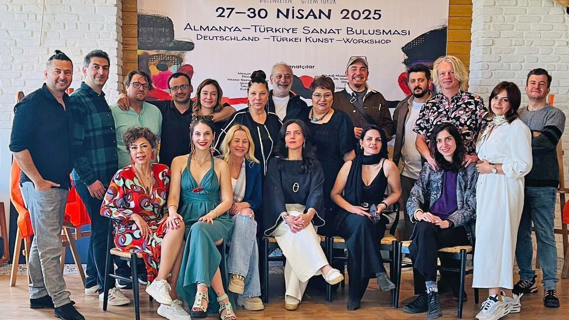 Çeşme'de Türk-Alman Sanat Buluşması: "7. Alaçatı Sanat Çalıştayı ve Sergisi" sanatseverlerle buluştu