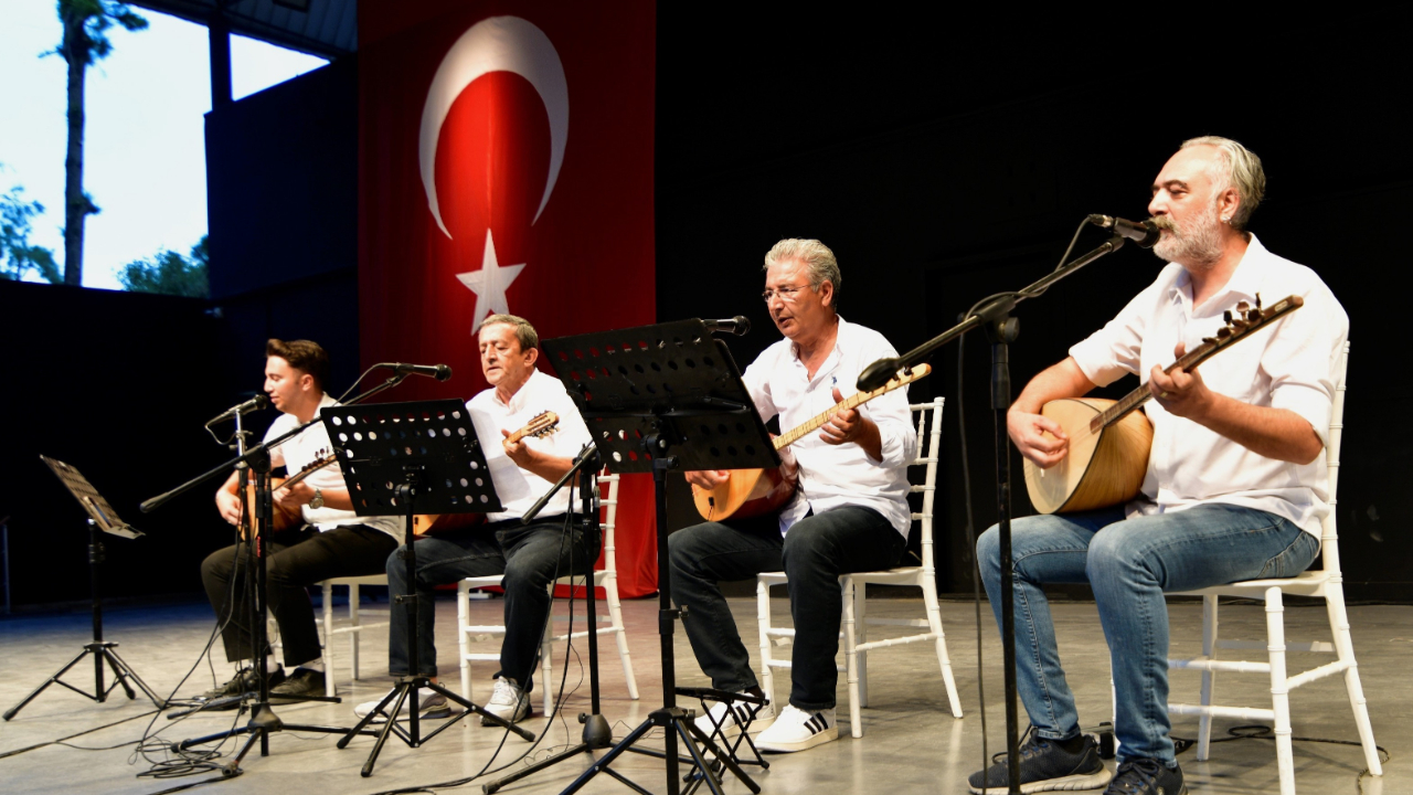 Bornova’da sanatın gecesi