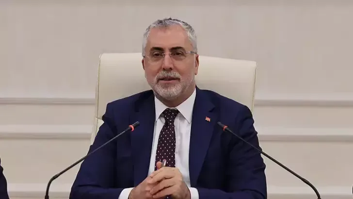 Bakan Işıkhan: 45 bin 637 vatandaşımız yapay zeka destekli sistemle en uygun iş ilanlarını görüntüledi