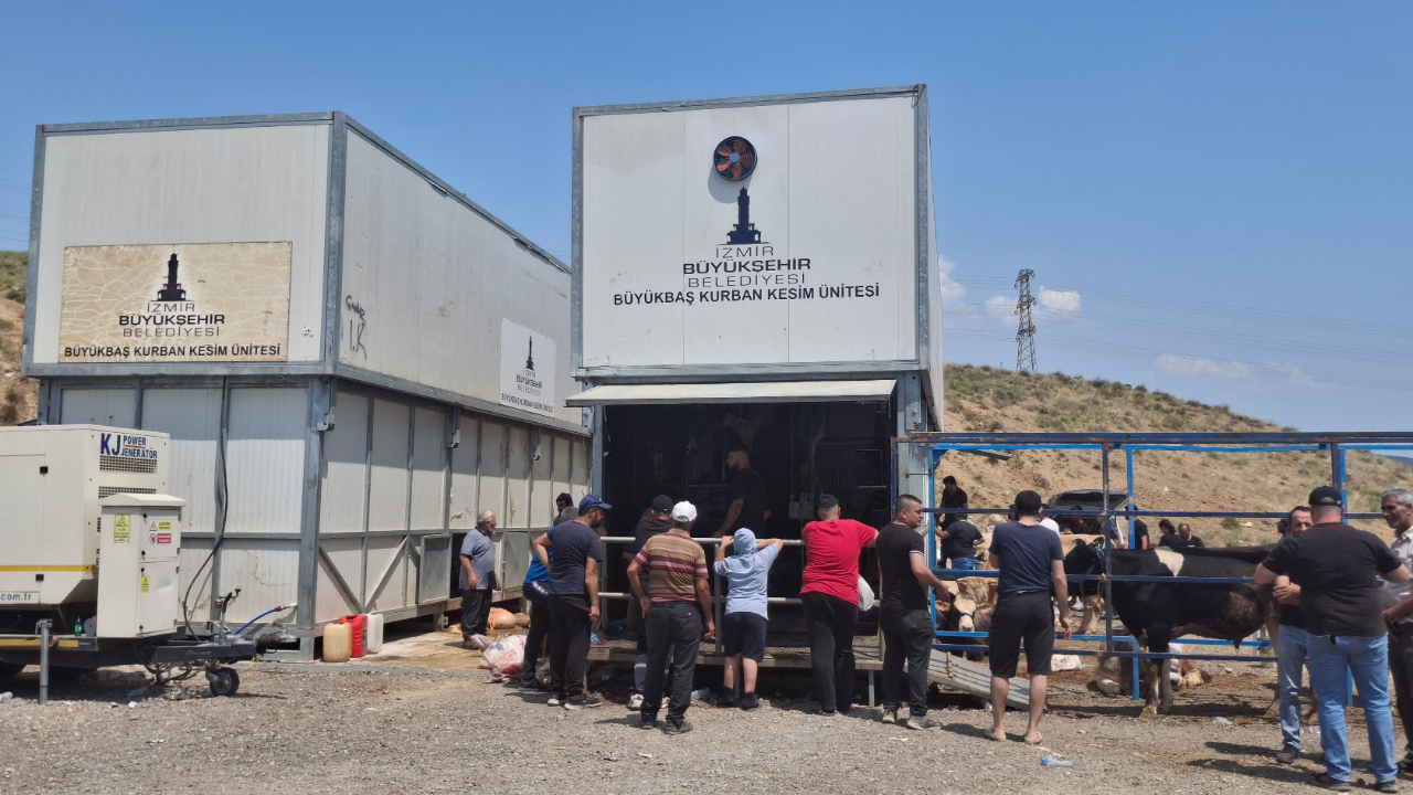 Büyükşehir’den bayramda güvenli ve hijyenik kesim hizmeti