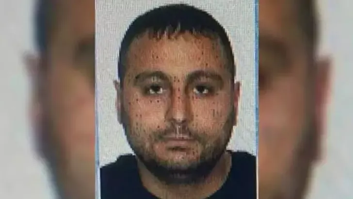 Yolda yürüyen kişiyi hiçbir neden yokken öldüren sanığa ağırlaştırılmış müebbet hapis