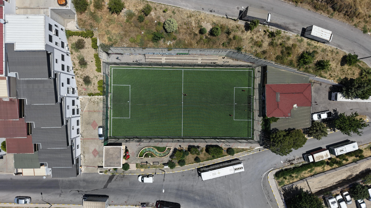 Balçova’nın spor tesisleri yenilendi