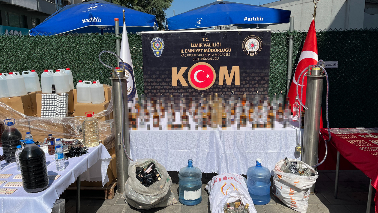 Tonlarca sahte alkol ve tarihi eser ele geçirildi