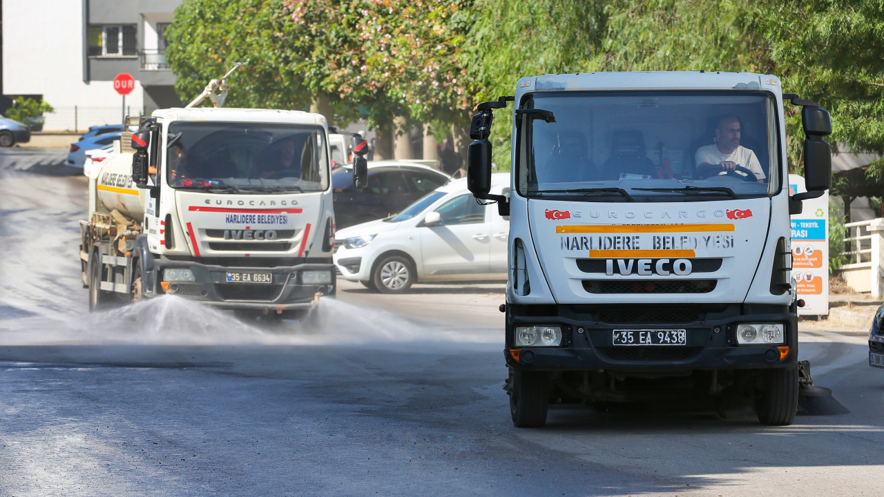Narlıdere belediyesi'nden kapsamlı temizlik çalışması