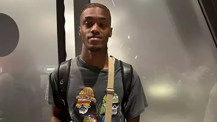 Trabzonspor’un yeni sezon ilk transferi Pina şehre geldi