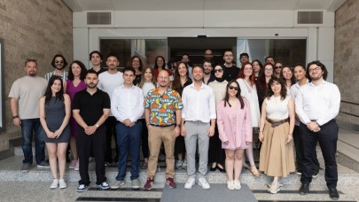 Yangında öncü araç, yaralıya uçan İHA