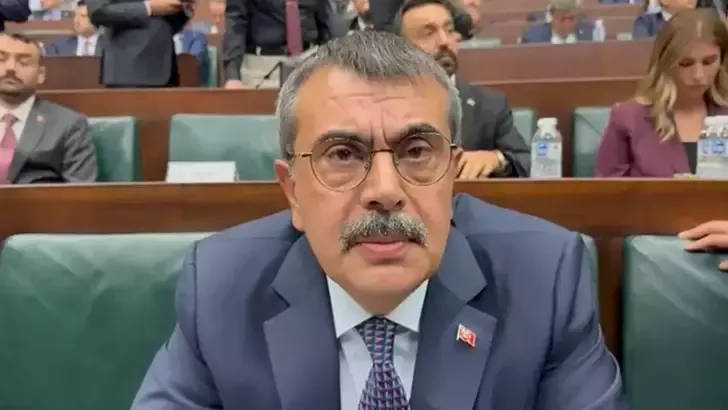 Bakan Tekin'den 4 yıllık zorunlu lise eğitimine ilişkin açıklama