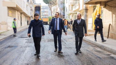 Balçova’da asfalt ve kaldırım çalışmaları aralıksız sürüyor