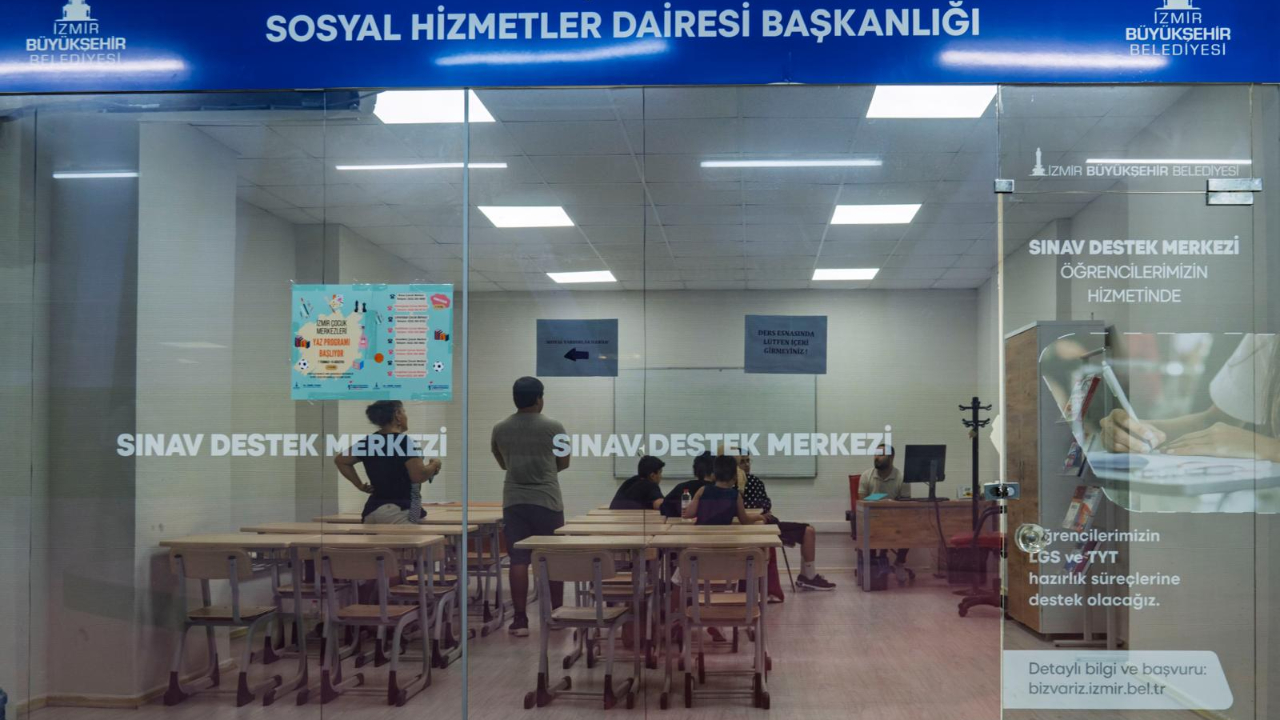 Sınav Destek Merkezi tercih dönemindede öğrencilerin yanında
