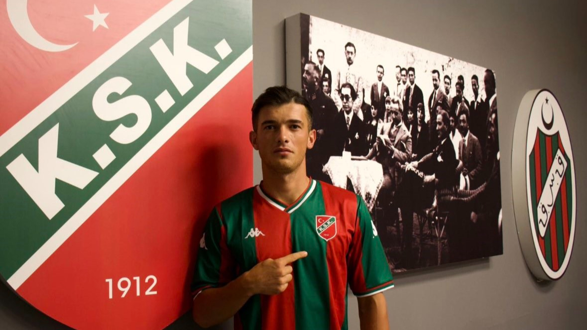 Karşıyaka, transferde durmuyor