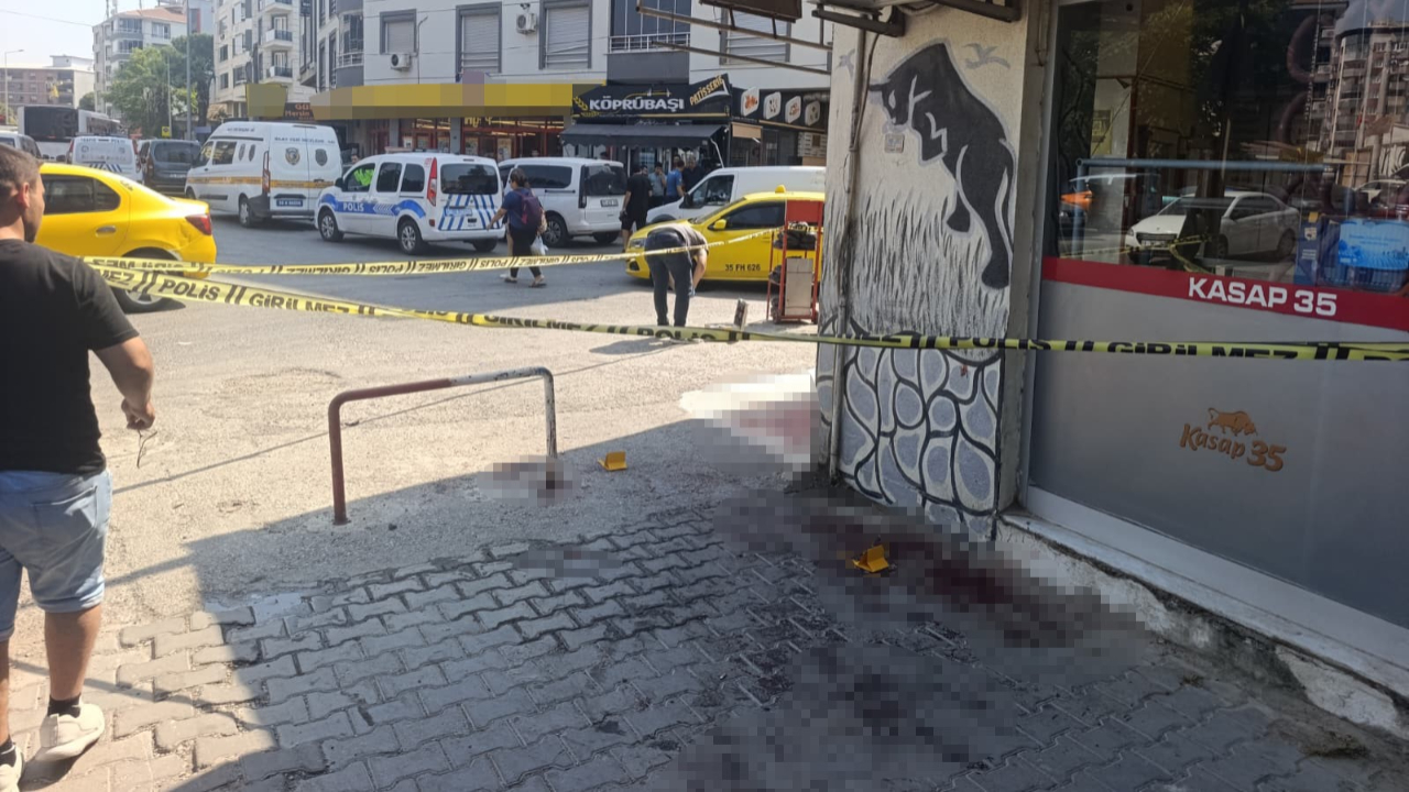 İzmir’de bıçaklı kavga