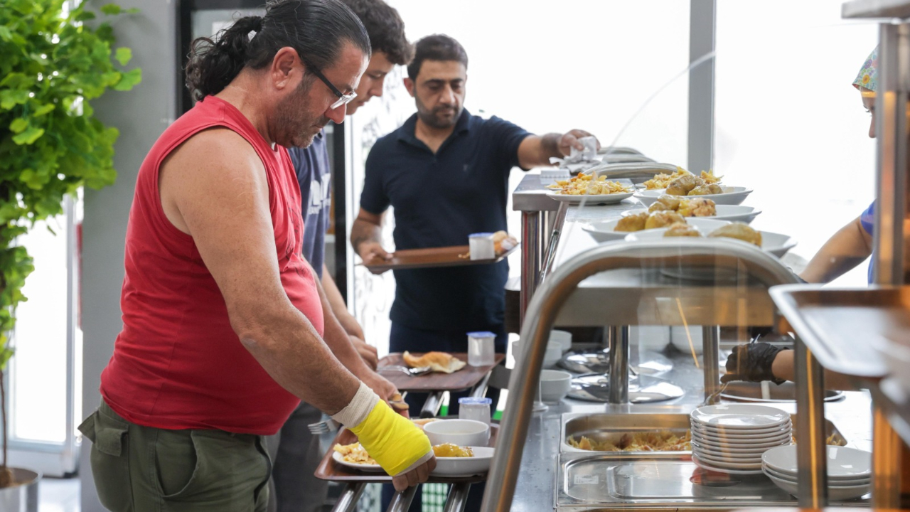 Buca’da kalpleri birleştiren dayanışma