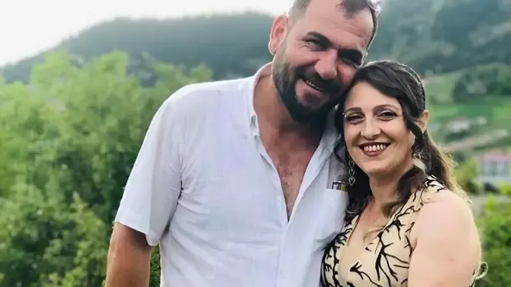 Uçuruma yuvarlanan kamyondaki çift hayatını kaybetti