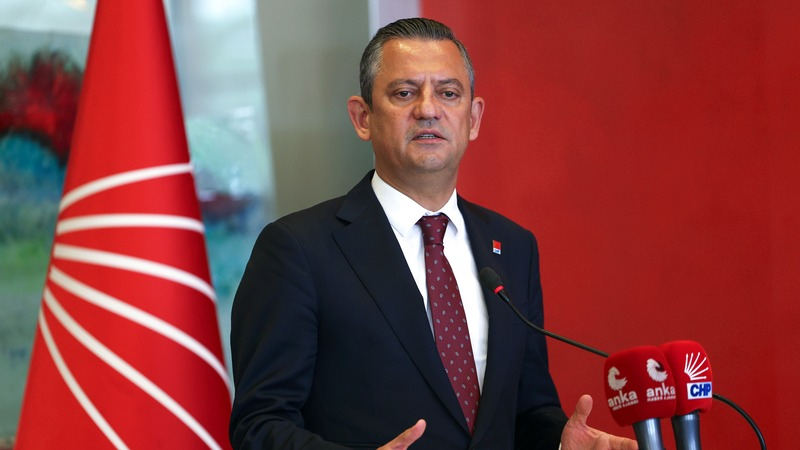 Özgür Özel İzmir'e geliyor