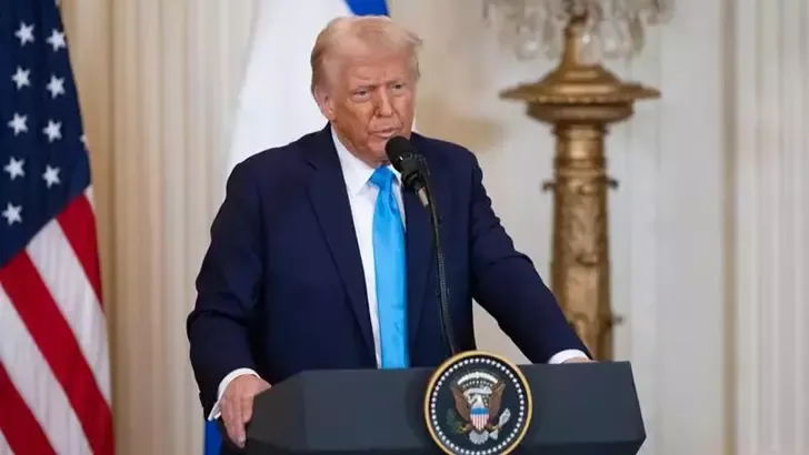 Trump yönetimi 4 milyar dolarlık dış yardımı askıya alıyor