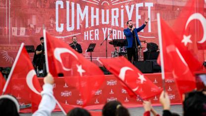 İzmir, Cumhuriyet coşkusuna hazır