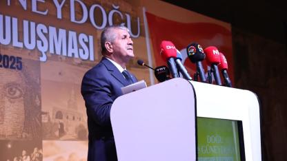 Şahin’den Anlamlı Cumhuriyet Mesajları