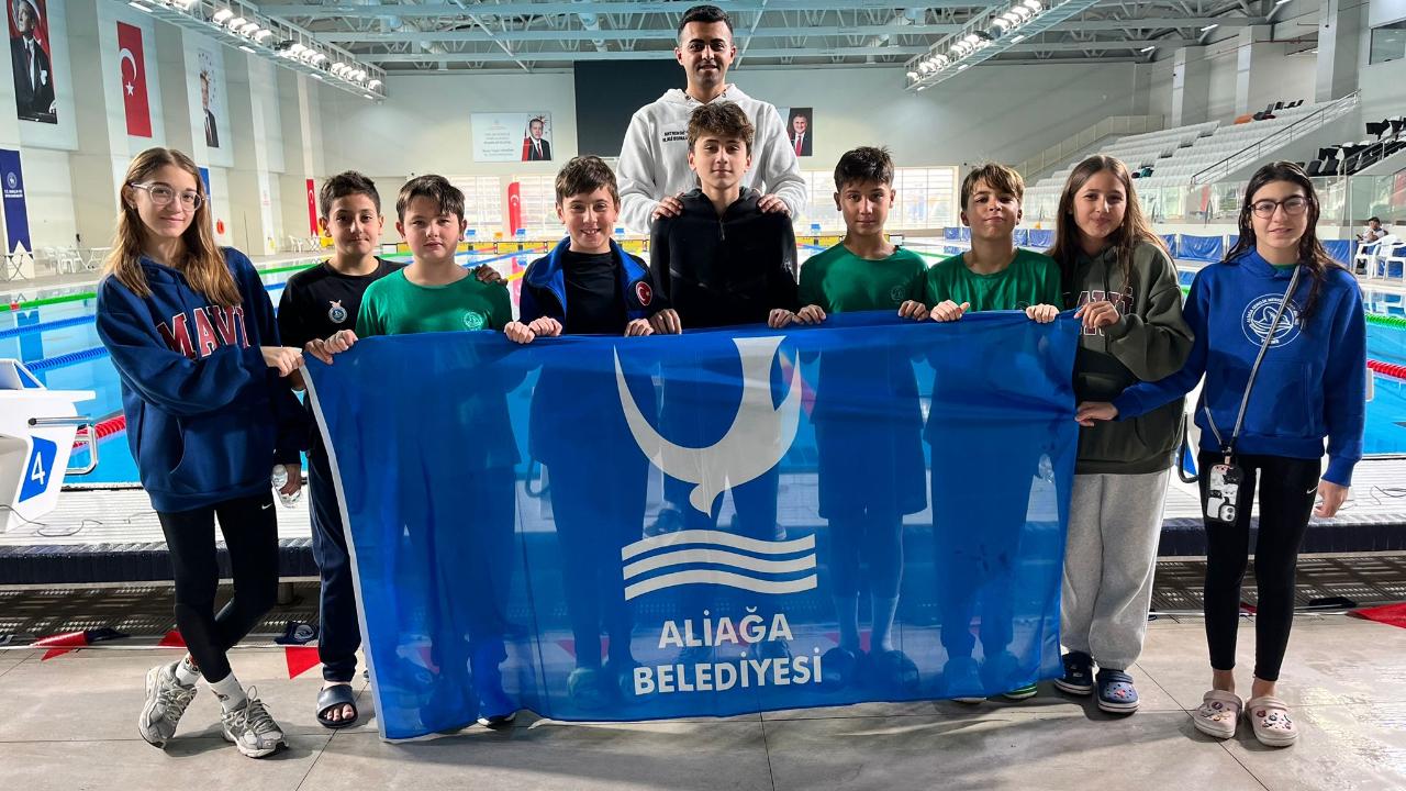 Aliağalı Yüzücüler Geleneği Bozmadı