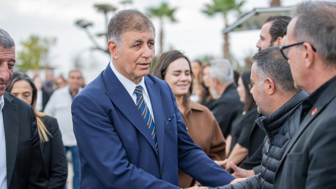 Başkan Tugay, Onur Günay'ın hayır yemeğine katıldı