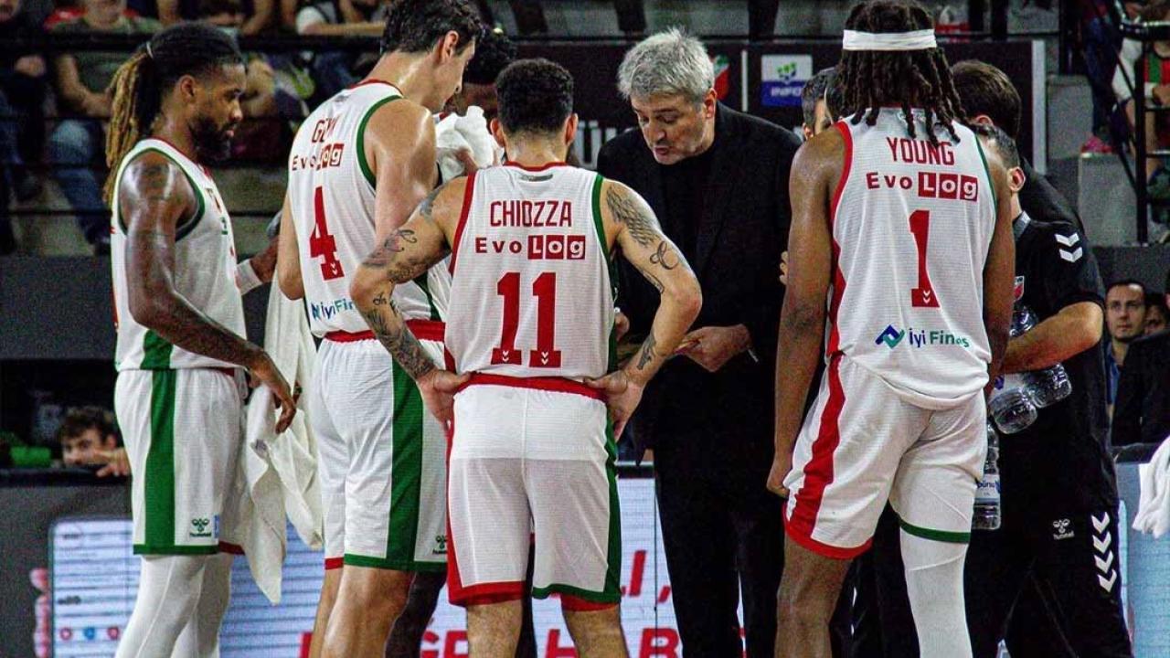 Karşıyaka Basketbol’da işler yolunda gitmiyor