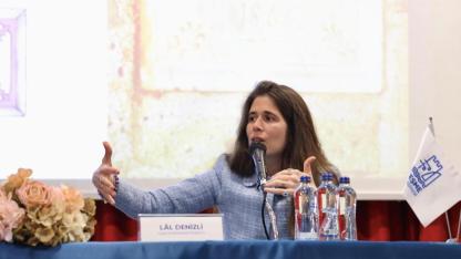 Alaçatı Kentsel Tasarım Rehberi esnafla paylaşıldı