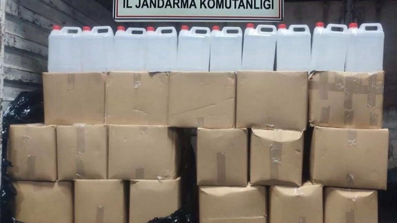 İzmir'de 860 litre etil alkol ele geçirildi