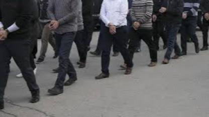 İzmir’de FETÖ operasyonu
