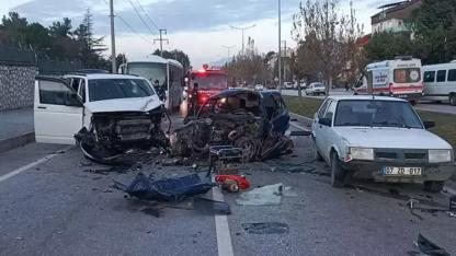 Yola çıkan kedi, kazaya neden oldu