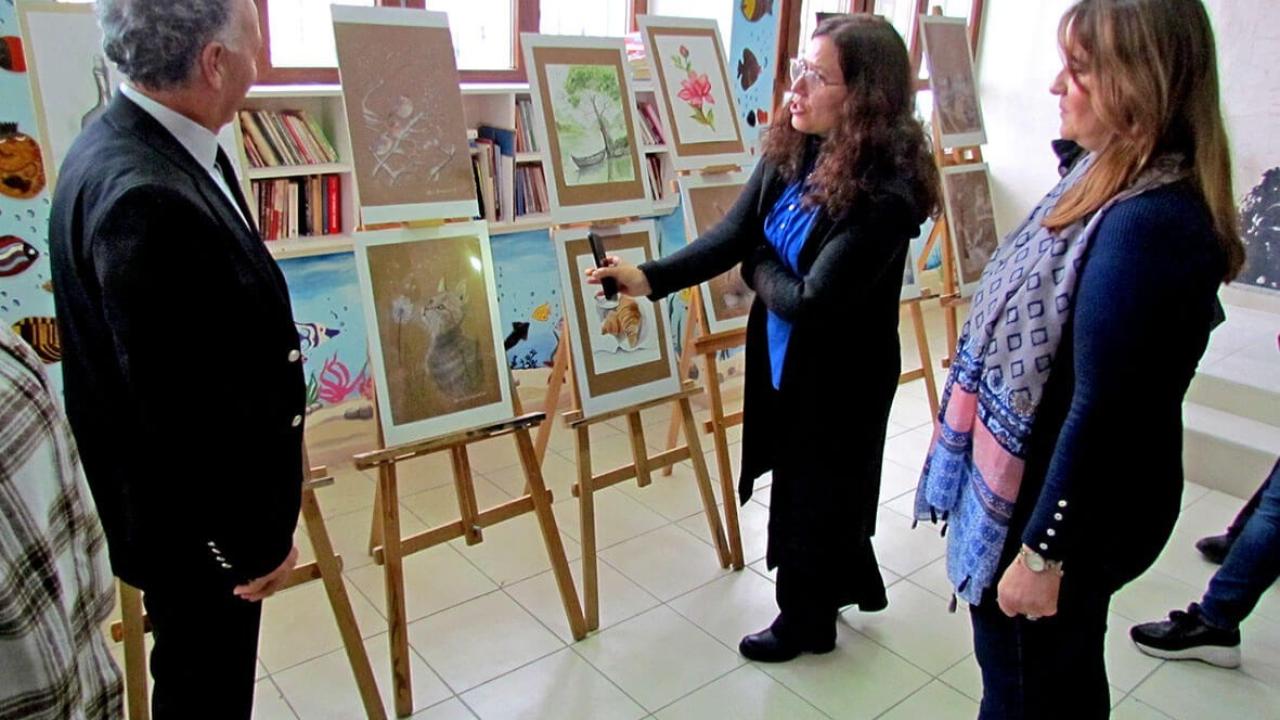 Çeşme Halk Eğitim Merkezi’nde yeni yılın ilk sergisi açıldı