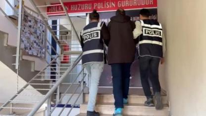 İzmir'de cinayetten aranan firari yakalandı