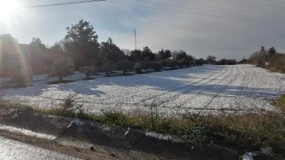 Urla'da kar yağışı etkili oldu