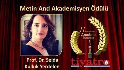 DEÜ'de Akademisyene uluslararası onur