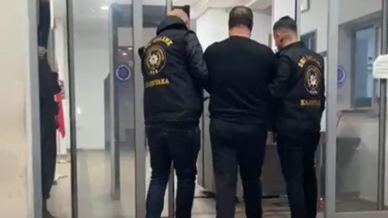 İzmir’de cinayet firarisine operasyon: 28 yılla aranıyordu
