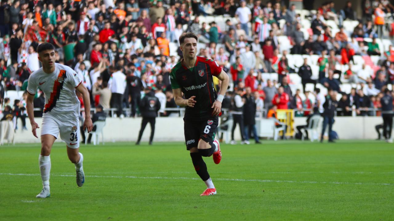 Karşıyaka’da Alpay Eroğlu şoku